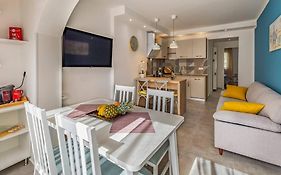 New Two Bedroom Apartment Maloni