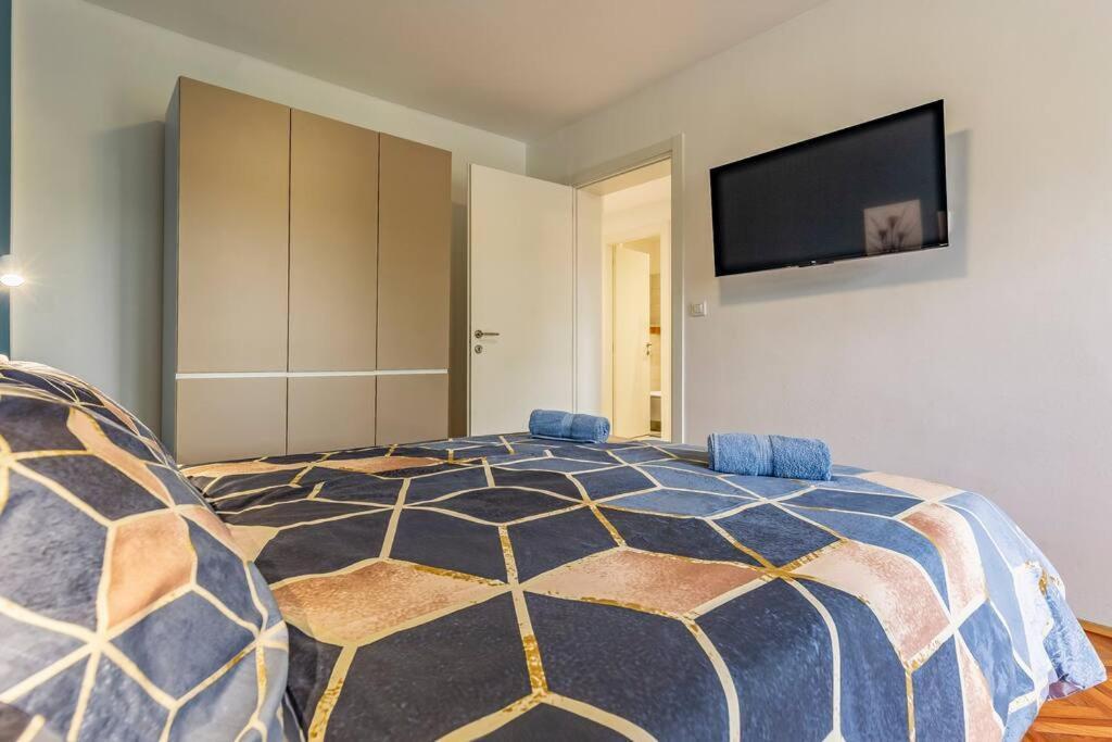 New Two Bedroom Apartment Maloni Pula Exterior foto